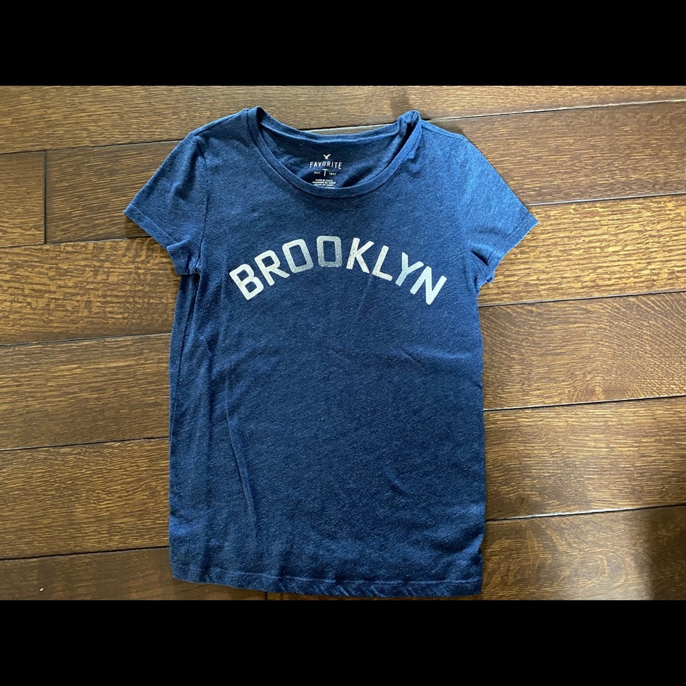 American Eagle Graphic Tee